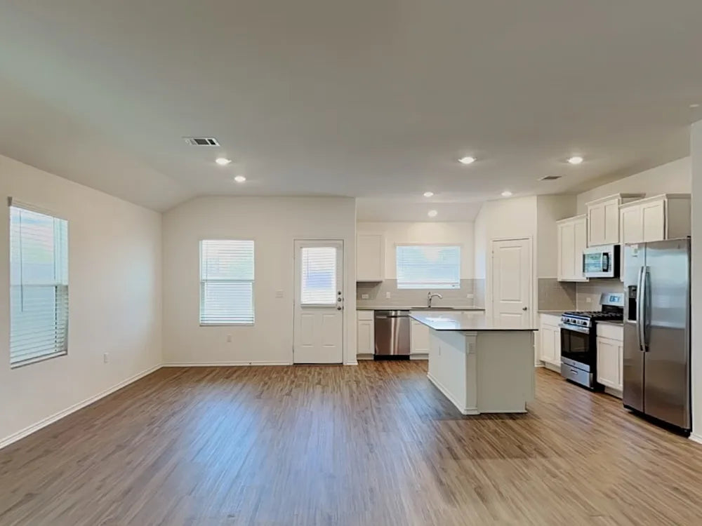 4 bed 2 bath Austin, TX, 78747