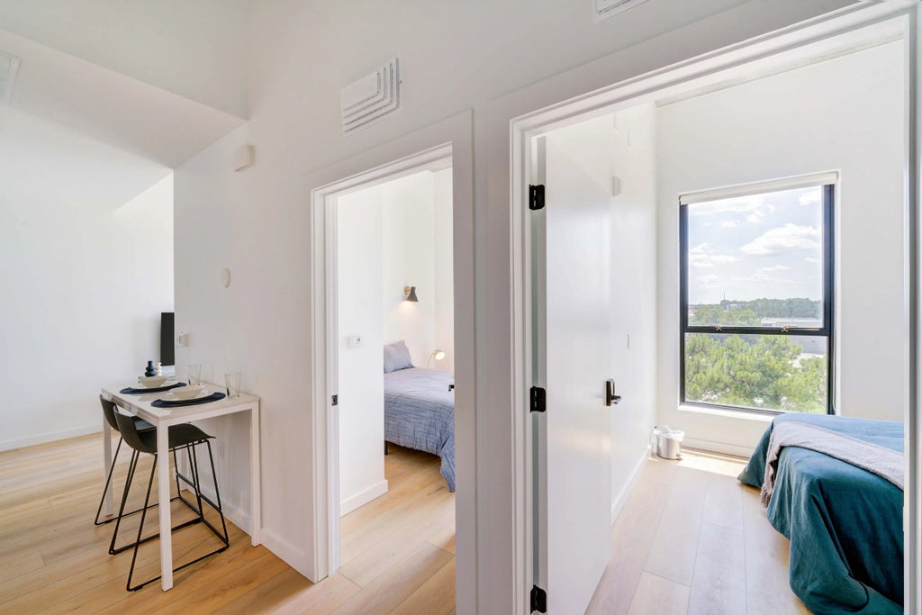Your Dream Charlotte South End Operation; Walkable to Shops and Dine In & Entertainment 28203
