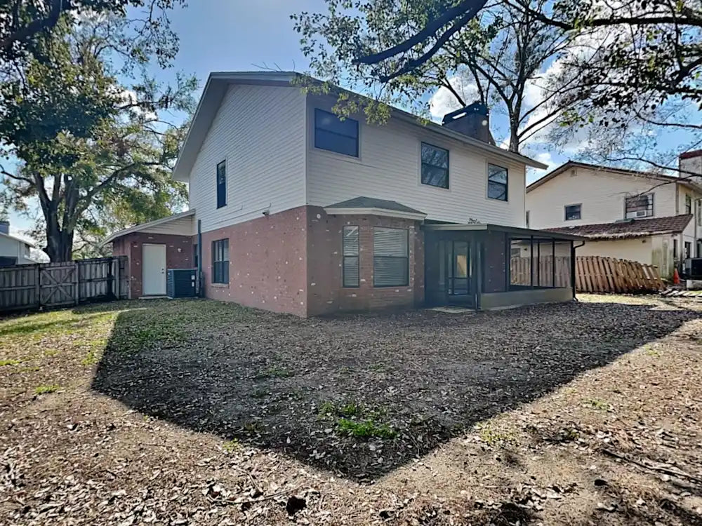 4 bed & 2.5 bath in Valrico, FL, 33596